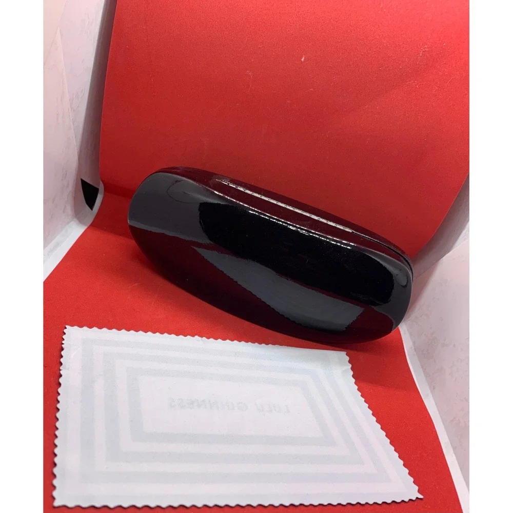 Lulu Guinness Black Patent Eyeglass Case Red Velvet Interior with Cleaning Cloth